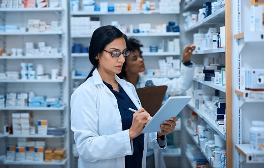 Pharma Retail Store Jobs in Kakinada for Freshers only for male| Staff Hiring Now